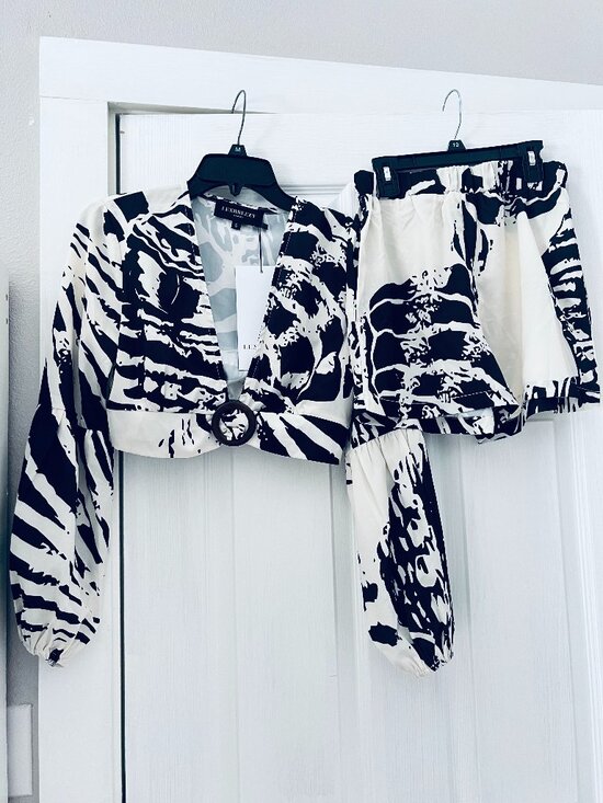 Lexbreezy Hawaii Tops - NWT Lexbreezy 2 piece Moani top with shorts sz S NEW
